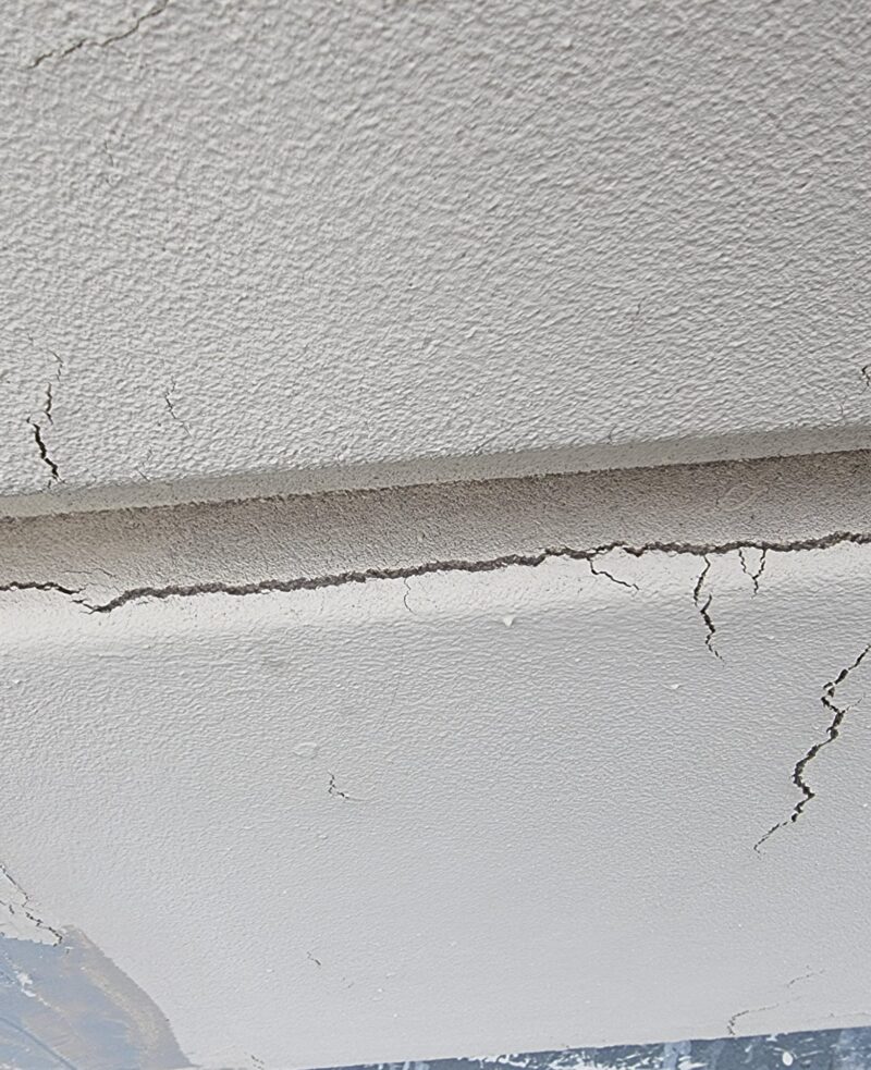 Боядисване на фасадни профили