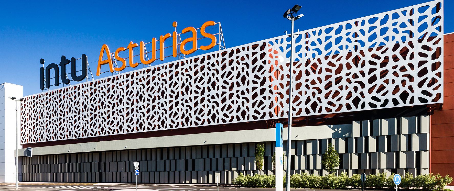 декоративни фасадни решетки, текстури и панели