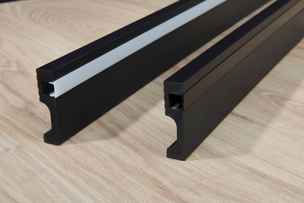 IL11 BLACK - Image 19